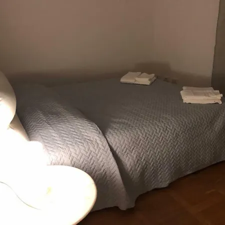 Daire Bilocale Alle Porte Dei Giardini Margherita Bolonya